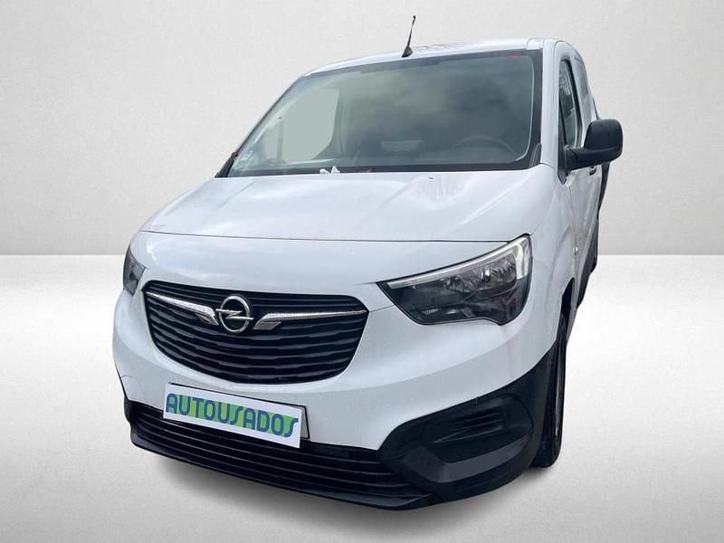 Usado Opel Combo 100 HP (73 kW) 2022 Branco Monovolume