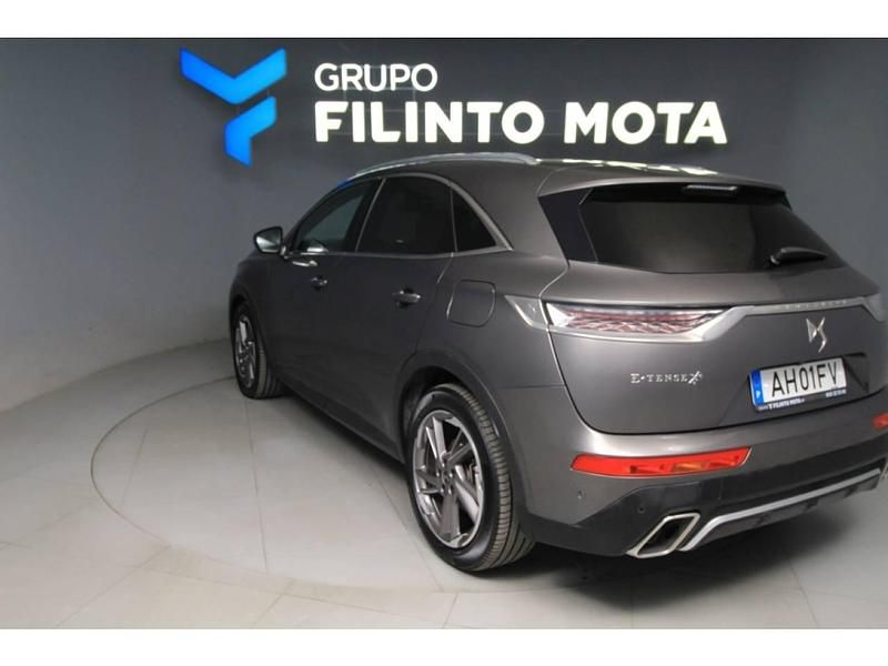 Usado DS Automobiles DS7 Crossback Grand Chic 300 HP (220 kW) 2021 Cinzento SUV