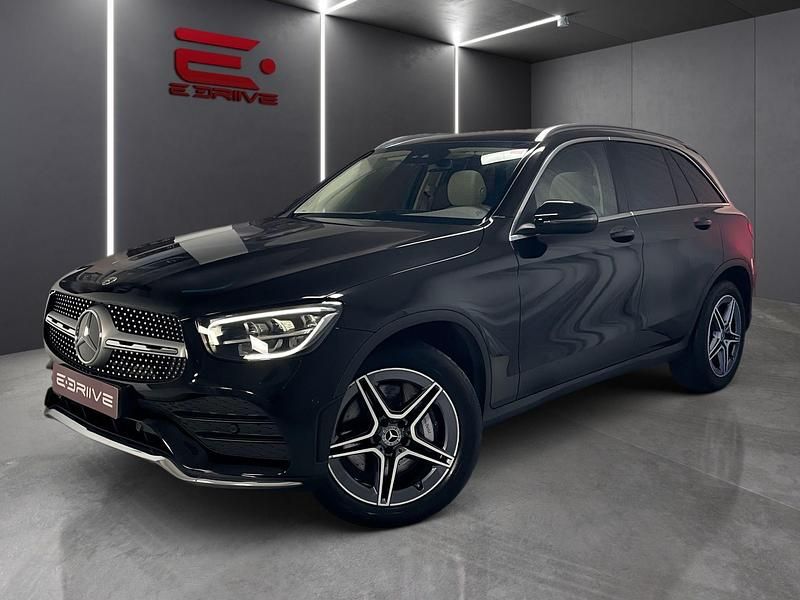 Preto Usado 2021 Mercedes GLC220 Edition SUV | € 47.980 - Imagem 1/4