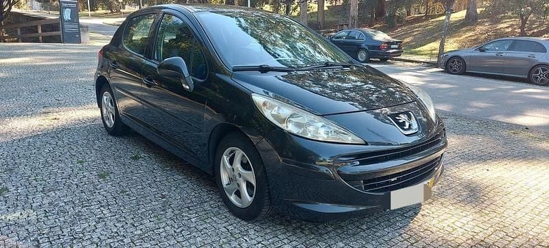 Usado 2007 Peugeot 207 Sport Sedan | € 3.500 (Preço justo) - Imagem 1/4