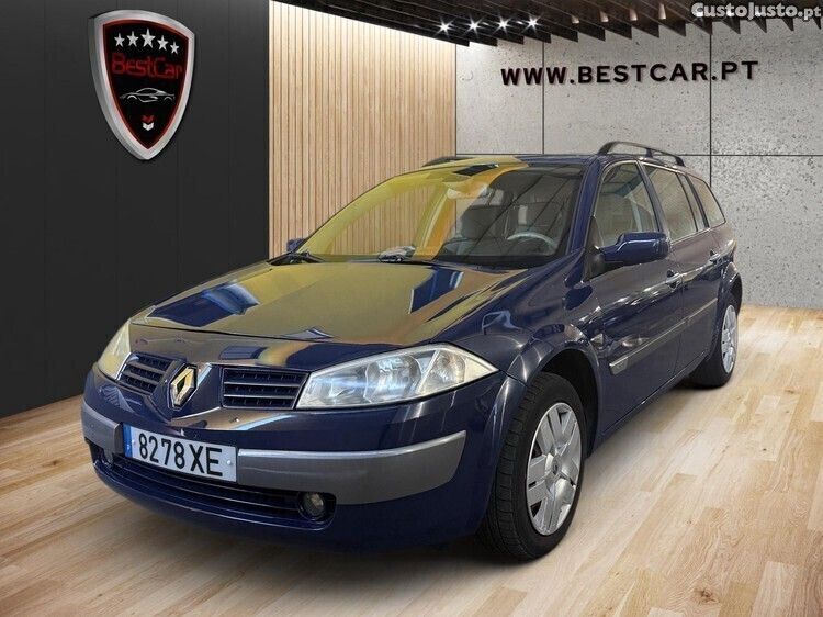 Azul Usado 2004 Renault Mégane GrandTour Carrinha | € 4.490 (Caro) - Imagem 1/1