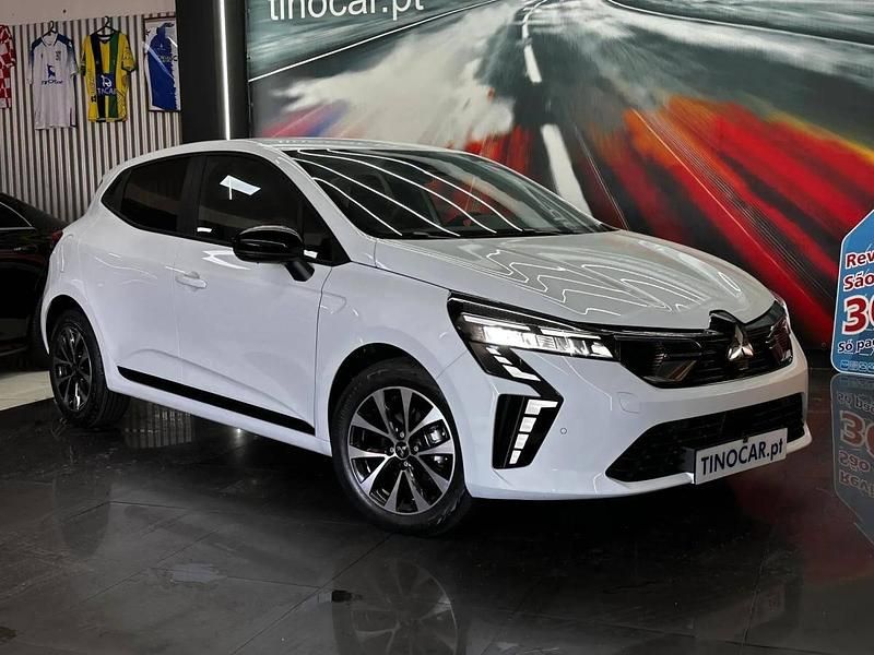 Usado Mitsubishi Colt 91 HP (66 kW) 2024 Branco Citadino