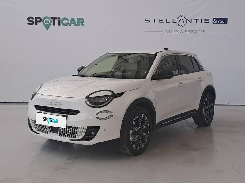 Branco Usado 2024 Fiat 600 La Prima SUV | € 26.900 (Caro) - Imagem 1/4
