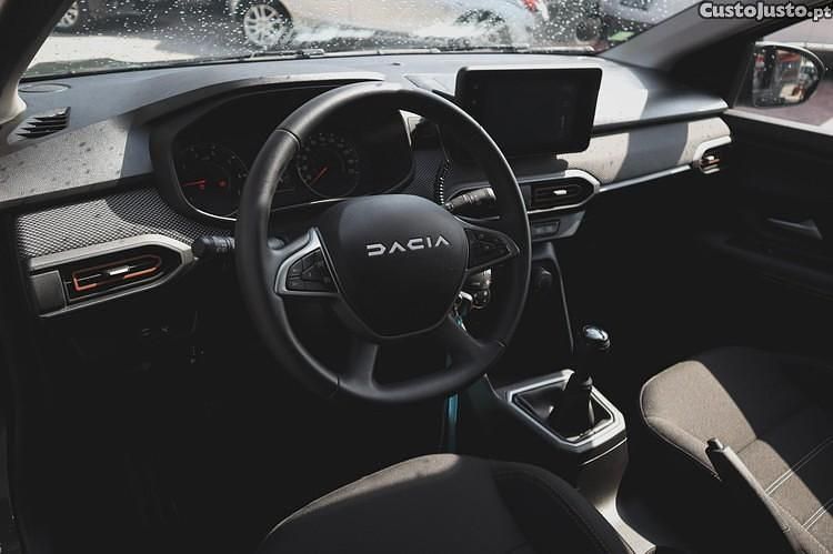 Outra Usado 2023 Dacia Sandero Stepway Citadino | € 16.750 (Preço justo) - Imagem 1/1