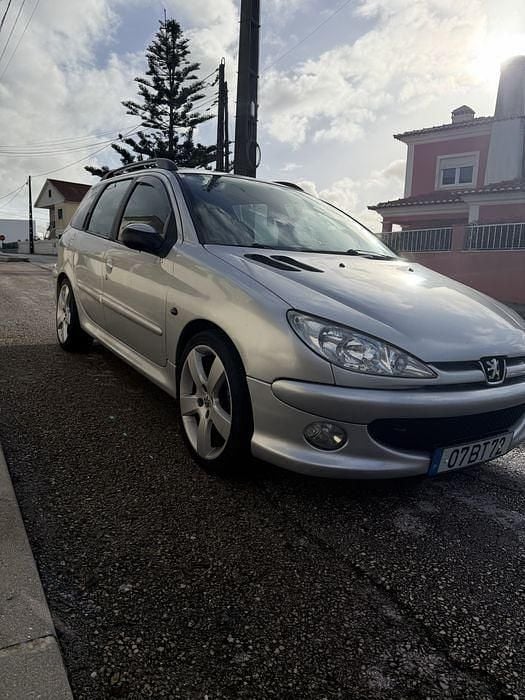 Usado 2006 Peugeot 206 Carrinha | € 2.800 (Caro) - Imagem 1/4