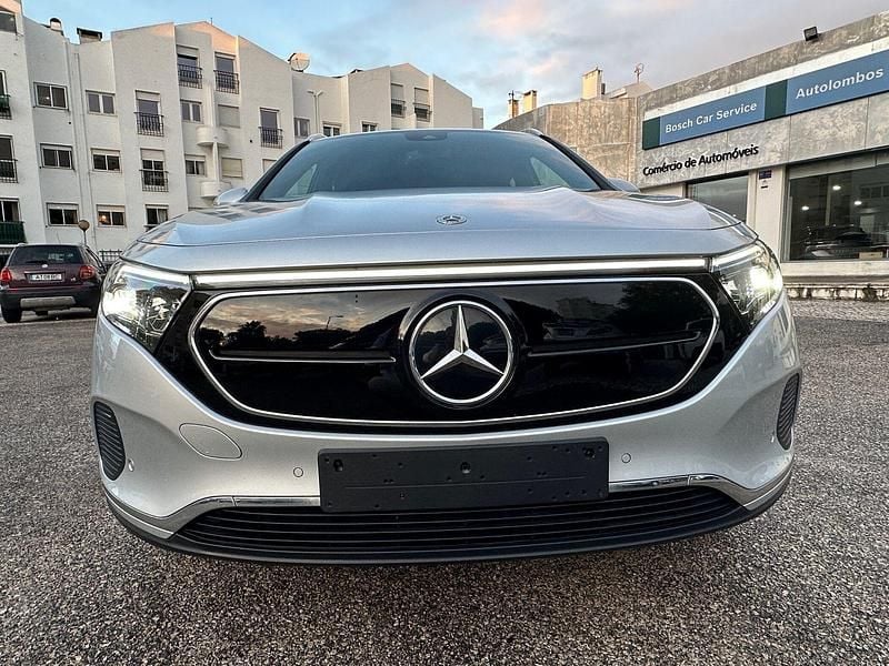 Usado Mercedes EQA250 Progressive 139 kW (190 HP) 2023 Cinza SUV