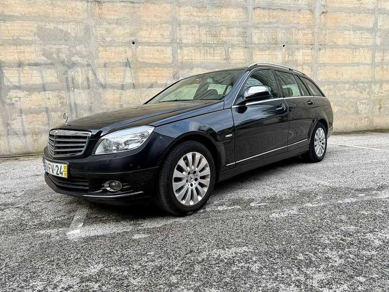 Usado Mercedes C220 Elegance 170 HP (125 kW) 2007 Sedan