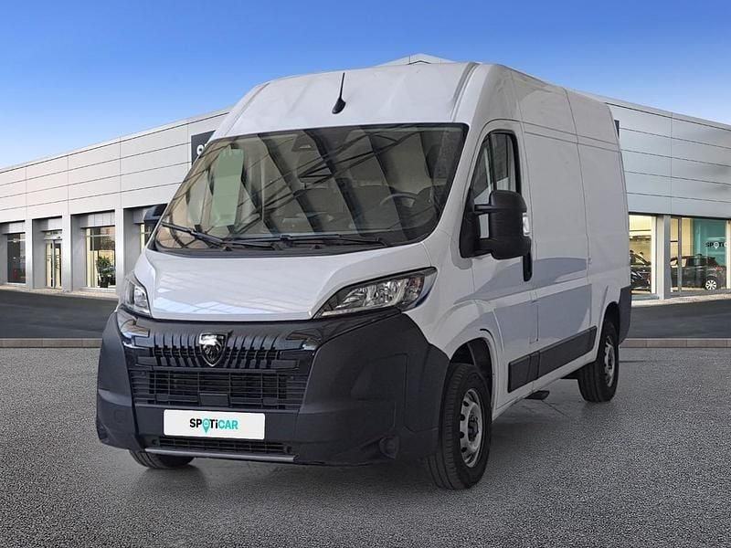 Branco Usado 2025 Peugeot Boxer S Van | € 29.900 (Caro) - Imagem 1/4