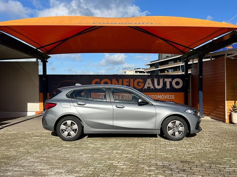 Usado BMW 116 Advantage 116 HP (85 kW) 2022 Cinza Citadino