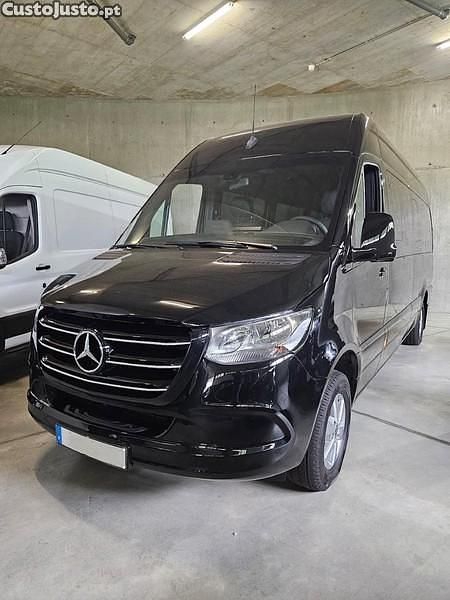 Preto Usado 2023 Mercedes Sprinter Van | € 66.750 - Imagem 1/1