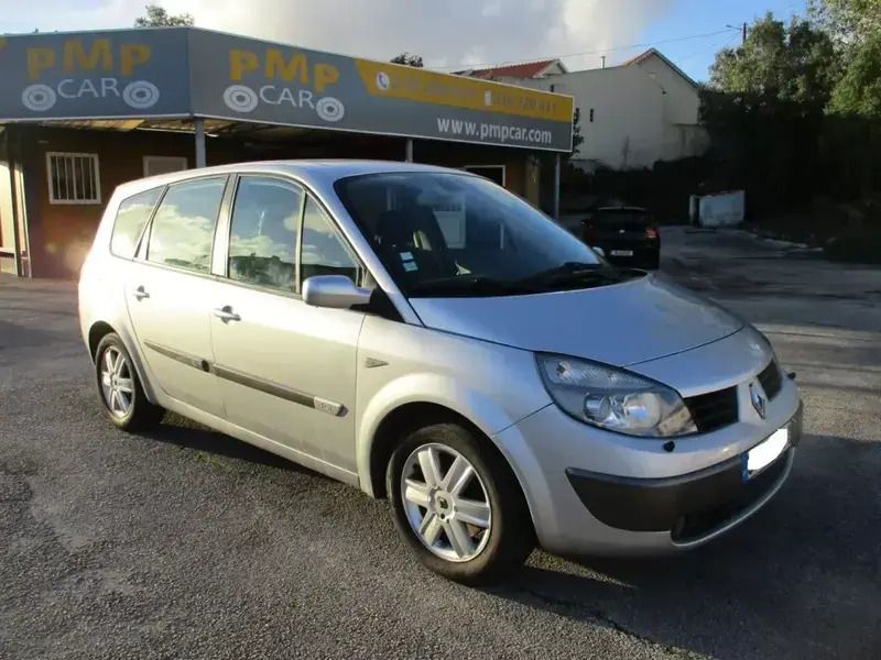 Cinzento Usado 2006 Renault Grand Scénic II Dynamique Monovolume | € 5.900 (Preço justo) - Imagem 1/4