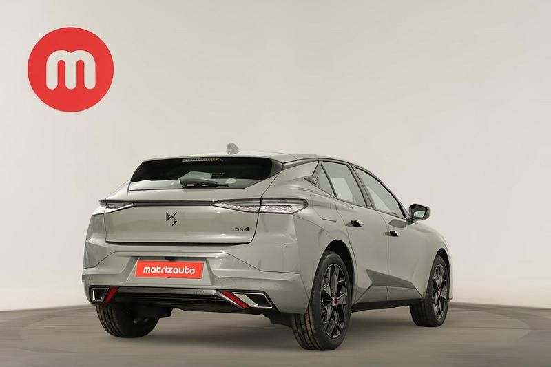 Usado DS Automobiles DS4 Performance 130 HP (95 kW) 2024 SUV