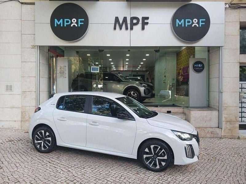 Branco Novo 2025 Peugeot 208 Citadino | € 19.690 (Preço justo) - Imagem 1/4