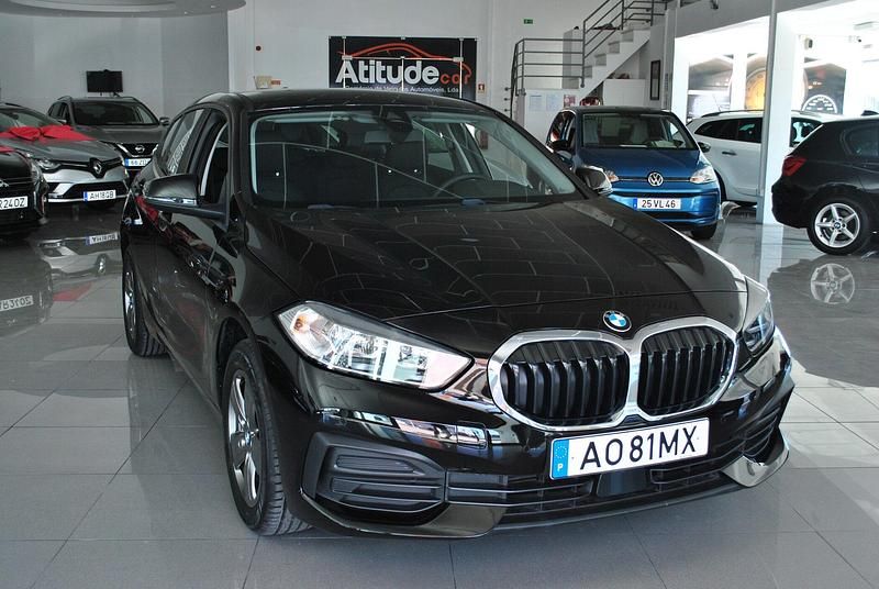 Preto Usado 2022 BMW 116 Advantage Citadino | € 24.750 (Preço justo) - Imagem 1/4