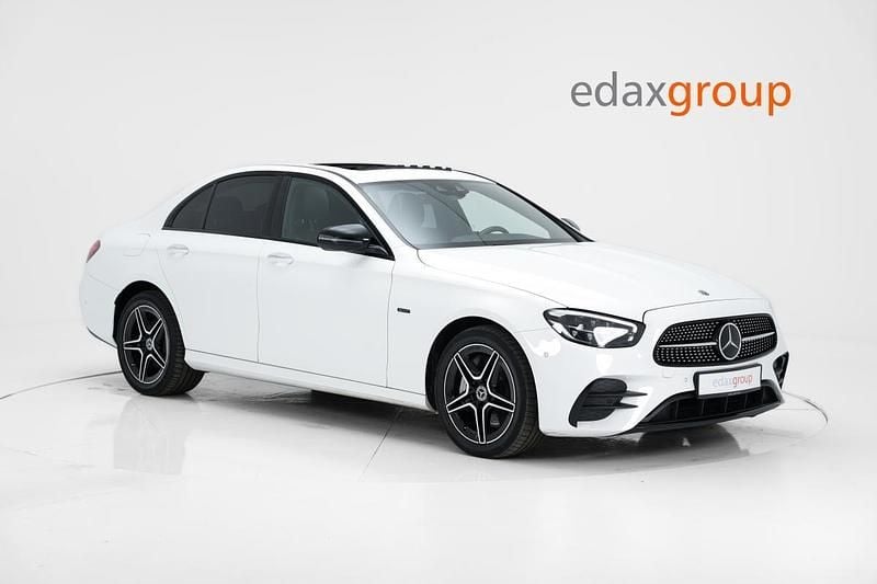 Usado Mercedes E300 AMG line 194 HP (142 kW) 2020 Branco Sedan