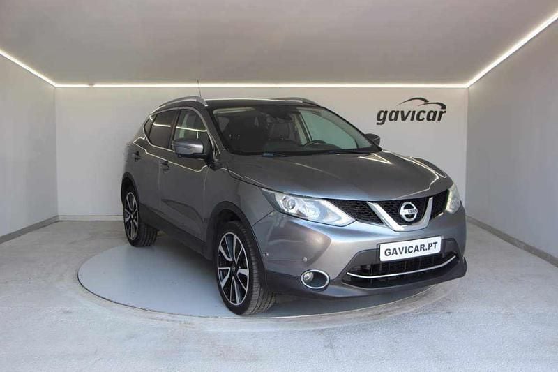 Cinzento Usado 2016 Nissan Qashqai SUV | € 11.950 (Preço justo) - Imagem 1/4