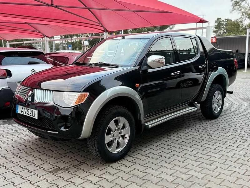 Preto Usado 2008 Mitsubishi L200 Intense Pickup | € 19.490 (Bom preço) - Imagem 1/4