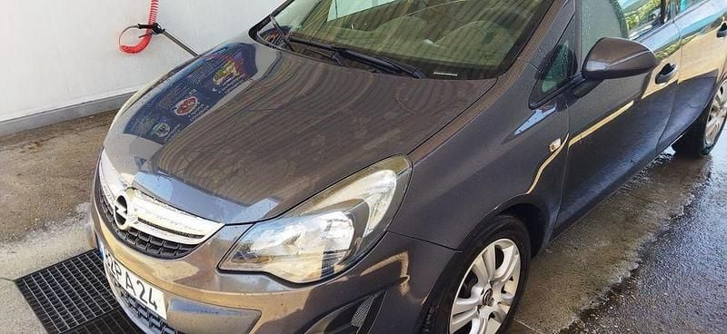 Usado 2014 Opel Corsa Sedan | € 6.750 (Preço justo) - Imagem 1/4