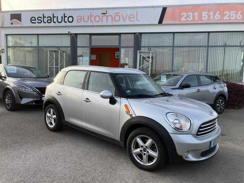 Cinzento Usado 2013 Mini Countryman SUV | € 11.750 (Preço justo) - Imagem 1/4