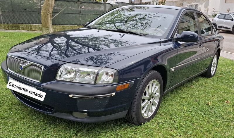Usado 2000 Volvo S80 Sedan | € 2.350 - Imagem 1/4