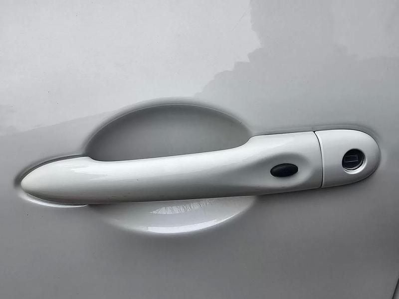 Usado Renault Zoe LIMITED 80 kW (109 HP) 2019 Branco Citadino