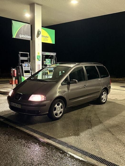 Usado 2005 Seat Alhambra Monovolume | € 4.900 - Imagem 1/4