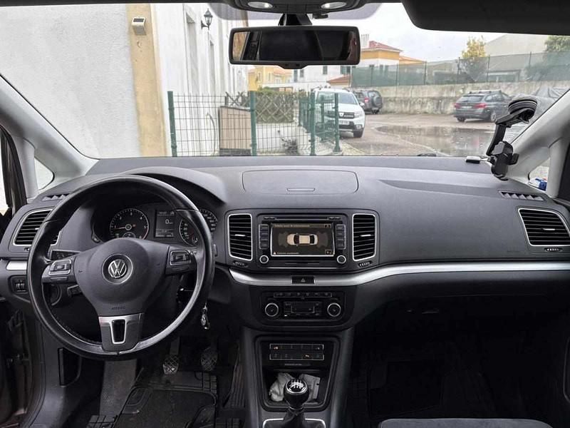 Usado VW Sharan 140 HP (102 kW) 2011 Outra Monovolume