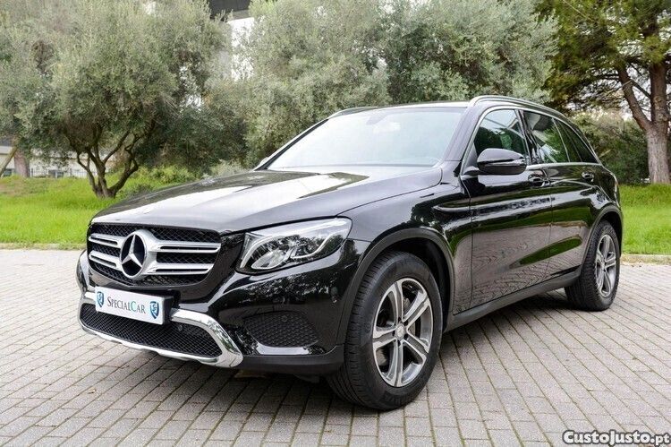 Preto Usado 2018 Mercedes GLC250 | € 37.450 - Imagem 1/1
