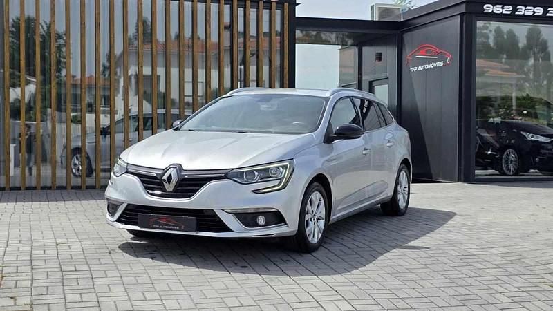 Cinzento Usado 2020 Renault Mégane GrandTour Carrinha | € 15.900 (Preço justo) - Imagem 1/4
