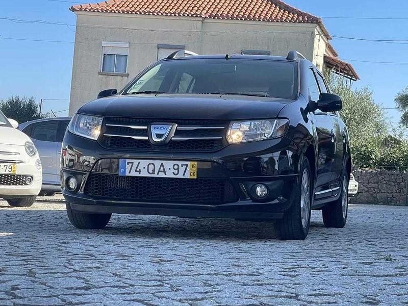 Preto Usado 2015 Dacia Logan MCV Comfort Carrinha | € 7.450 (Preço justo) - Imagem 1/4