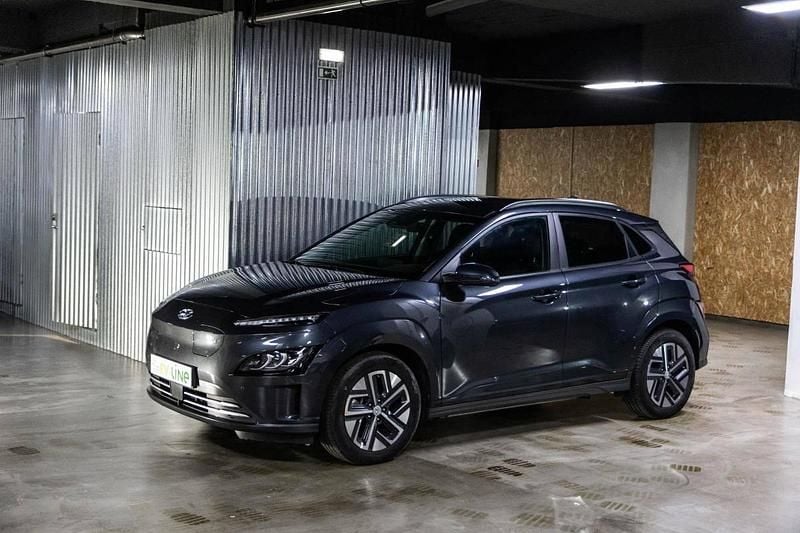 Cinzento Usado 2022 Hyundai Kauai SUV | € 23.000 (Preço justo) - Imagem 1/4