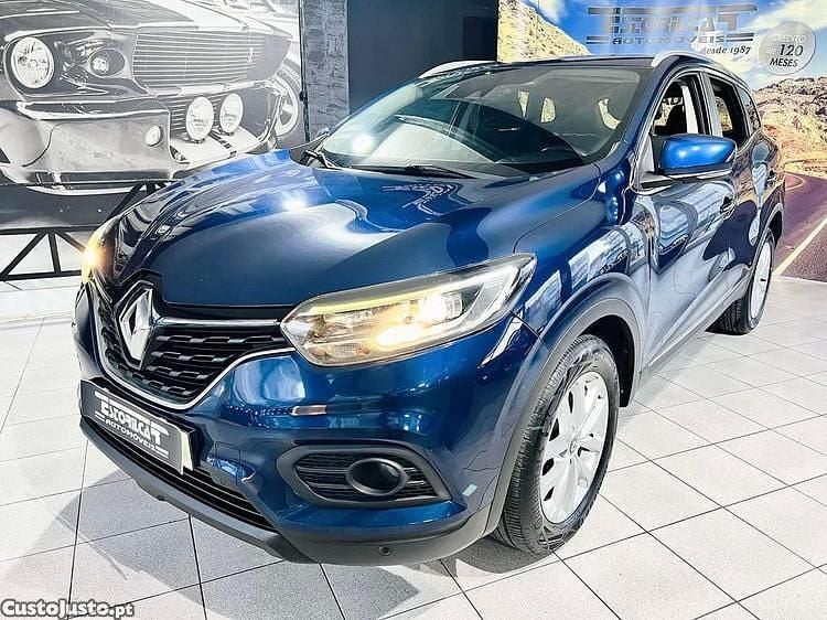 Azul Usado 2019 Renault Kadjar Zen SUV | € 11.800 (Bom preço) - Imagem 1/1