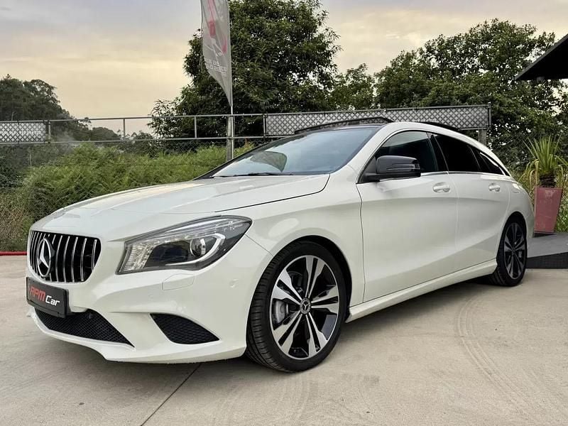 Branco Usado 2016 Mercedes CLA200 Shooting Brake Urban Carrinha | € 17.999 (Bom preço) - Imagem 1/4