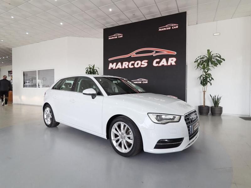 Branco Usado 2015 Audi A3 Citadino | € 16.900 (Preço justo) - Imagem 1/4