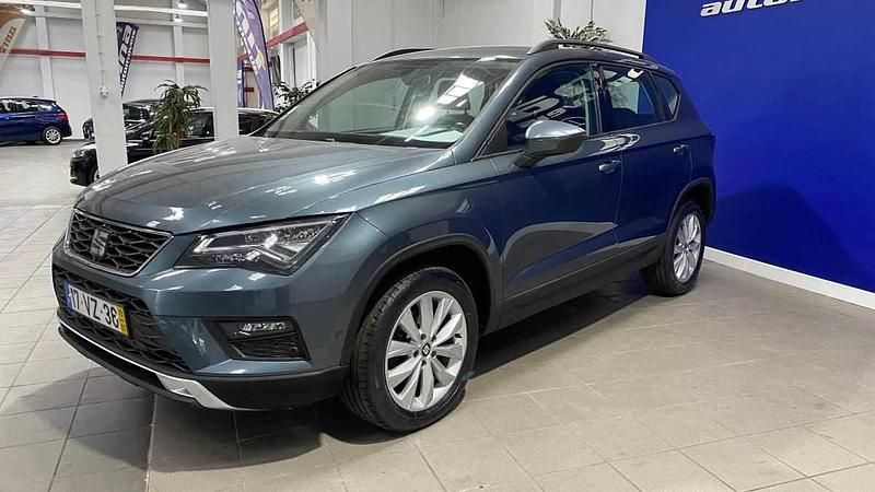 Usado Seat Ateca Ecomotive 116 HP (85 kW) 2019 Cinzento SUV