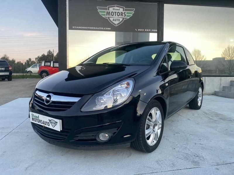 Preto Usado 2011 Opel Corsa Citadino | € 6.490 (Preço justo) - Imagem 1/4