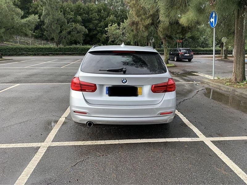 Usado BMW 318 150 HP (110 kW) 2017 Sedan