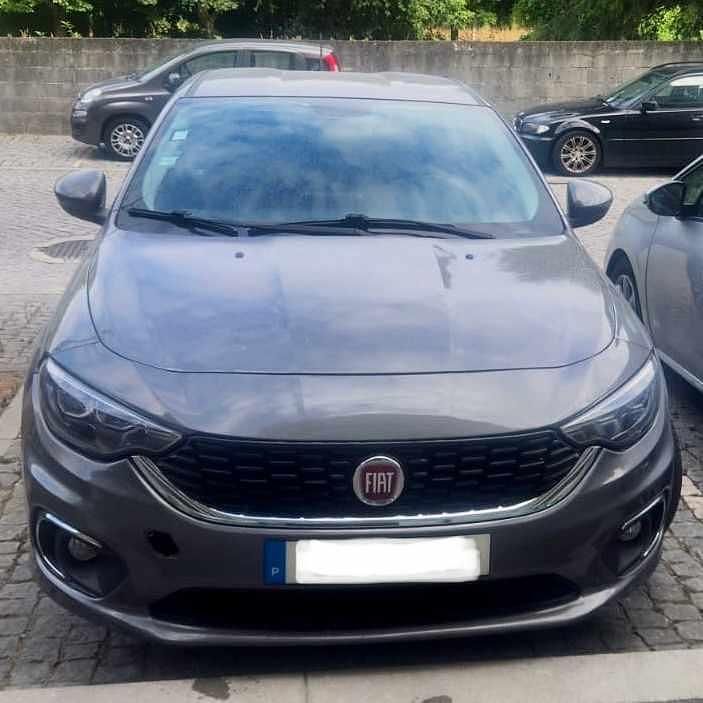 Cinzento Usado 2018 Fiat Tipo Citadino | € 6.500 (Super Preço) - Imagem 1/4