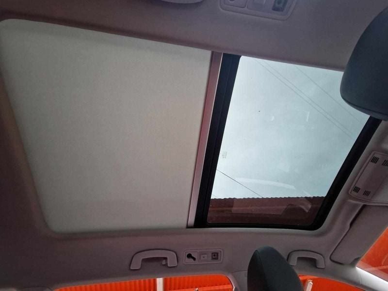 Usado VW Golf VII 116 HP (85 kW) 2017 Branco Carrinha