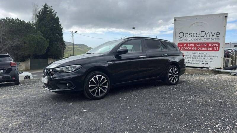 Preto Usado 2020 Fiat Tipo Lounge Carrinha | € 13.490 (Preço justo) - Imagem 1/4