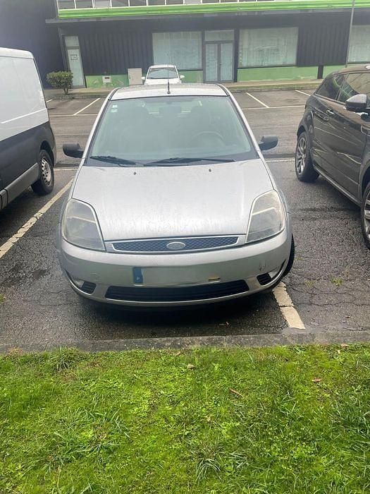 Usado 2003 Ford Fiesta Citadino | € 2.000 (Bom preço) - Imagem 1/4