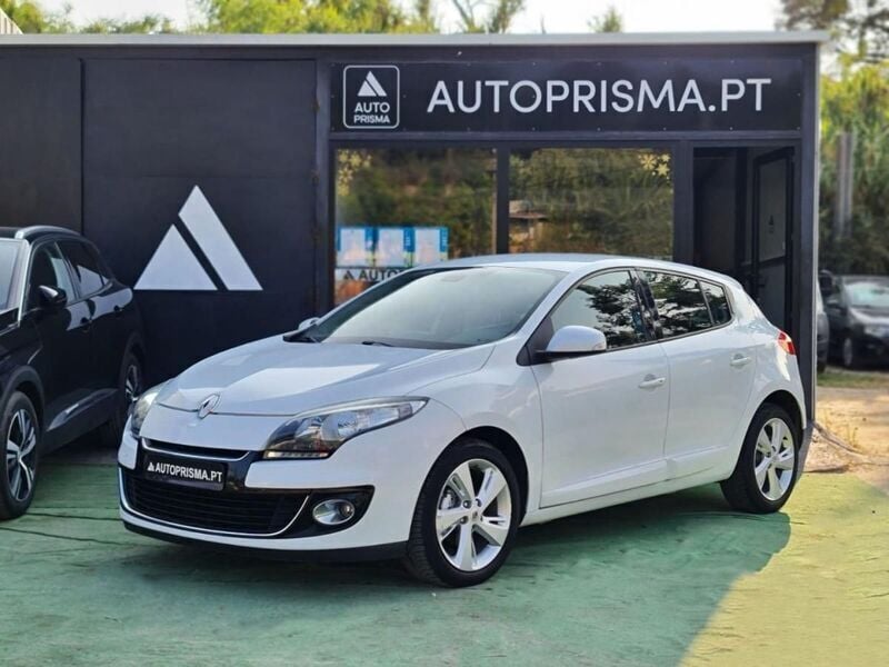 Branco Usado 2012 Renault Mégane III Luxe | € 8.990 (Preço elevado) - Imagem 1/4