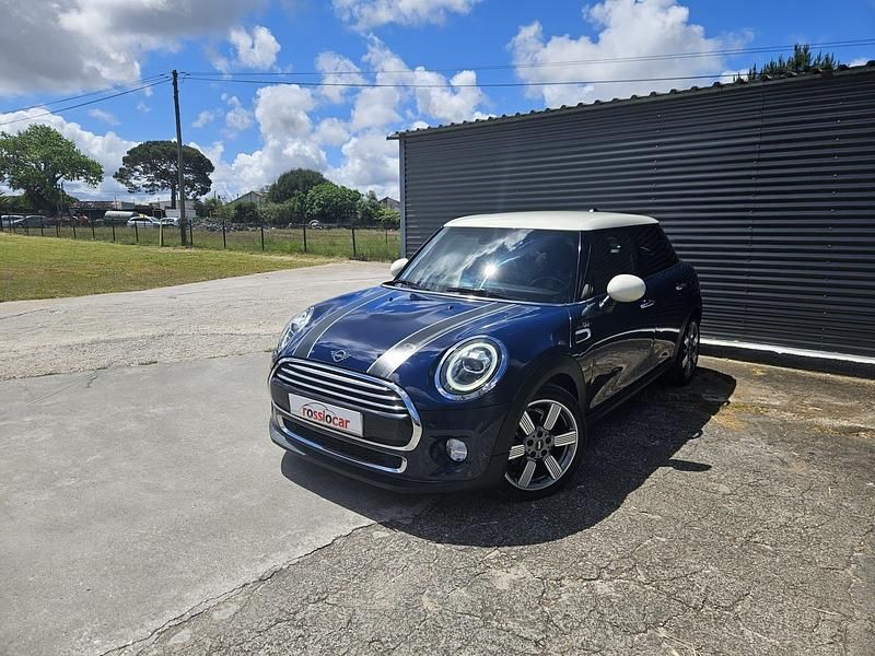 Azul Usado 2019 Mini Cooper D Citadino | € 16.950 (Preço justo) - Imagem 1/4