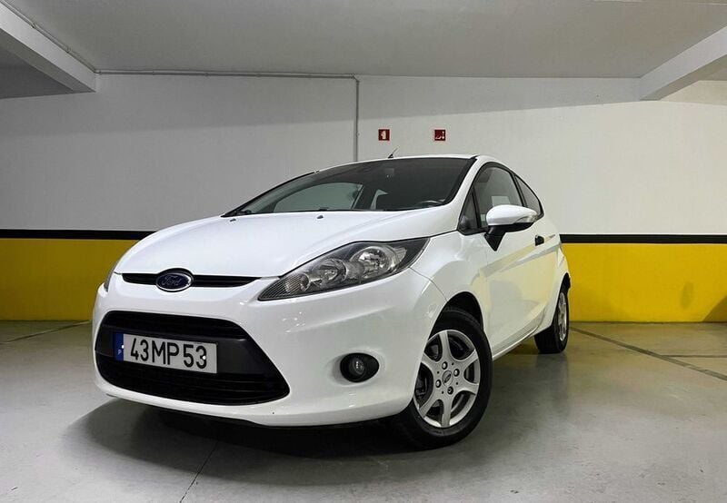 Usado 2012 Ford Fiesta Citadino | € 5.500 - Imagem 1/4