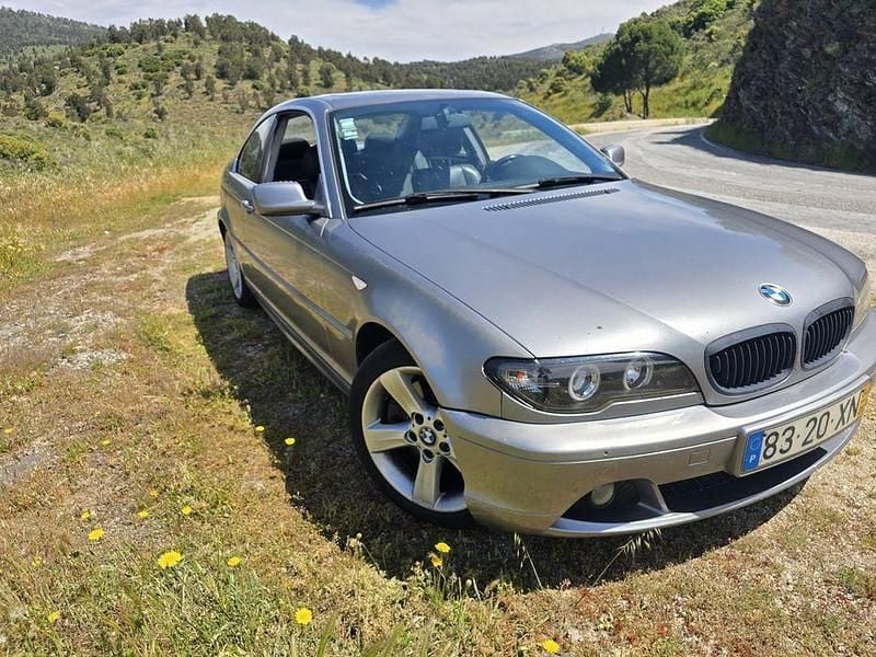 Usado 2004 BMW 330 Coupé | € 11.000 - Imagem 1/4