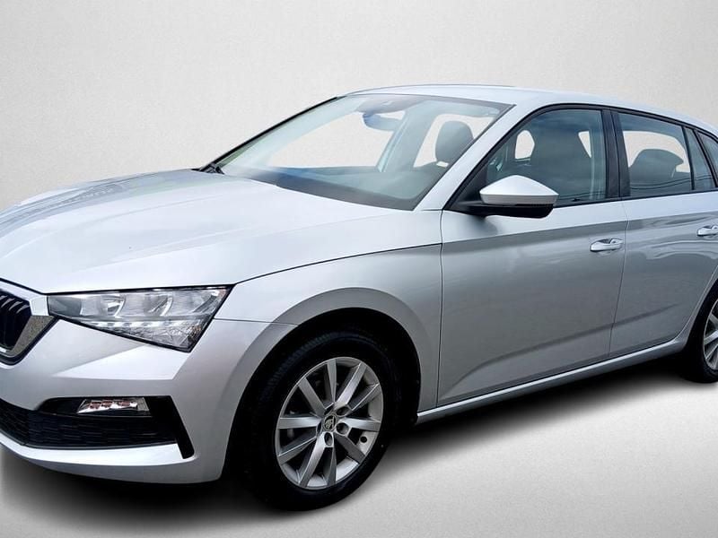 Outra Usado 2022 Skoda Scala Citadino | € 14.240 (Bom preço) - Imagem 1/4