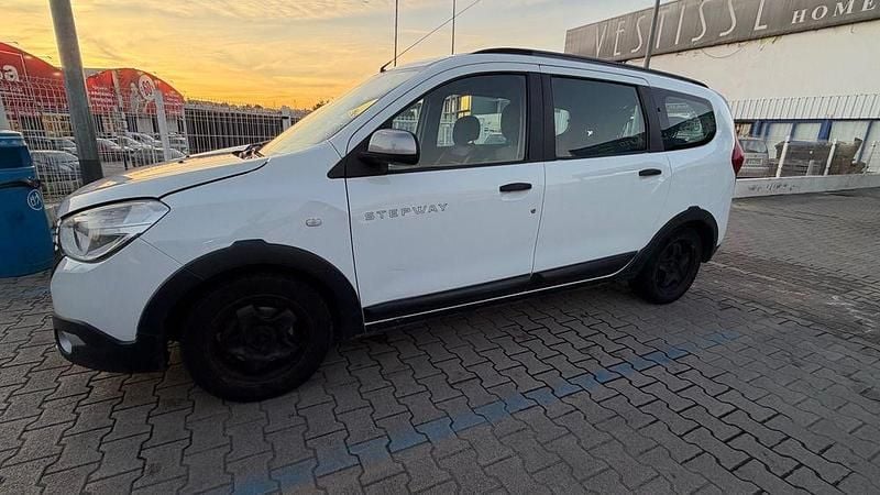 Usado Dacia Lodgy Stepway 2017 Monovolume