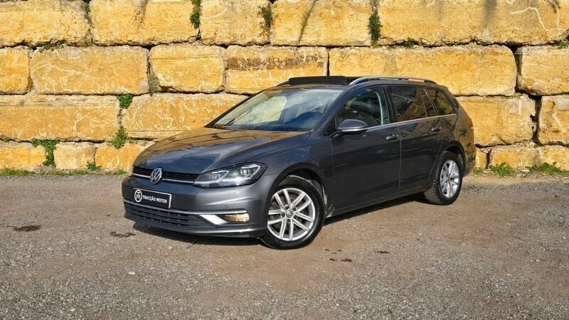Cinza Usado 2018 VW Golf VII Highline Carrinha | € 19.500 (Caro) - Imagem 1/4