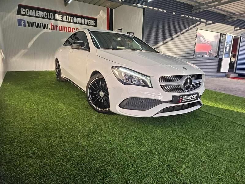 Usado Mercedes CLA180 109 HP (80 kW) 2018 Branco Sedan