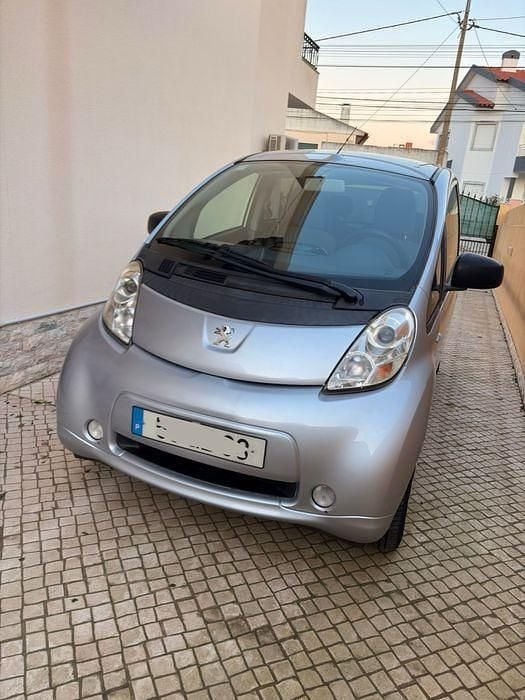 Usado 2015 Peugeot iON Citadino | € 5.950 - Imagem 1/4